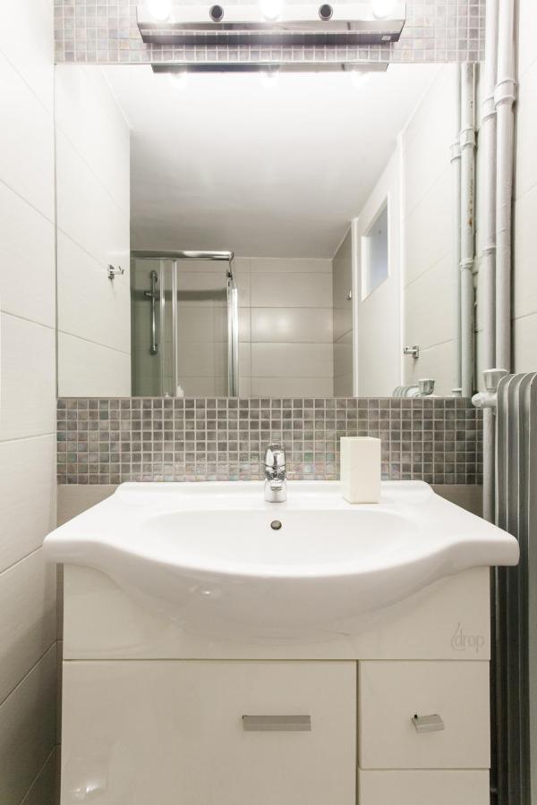 Central Apartment At Plaka 1 Bed For 2 Pers Атина Екстериор снимка